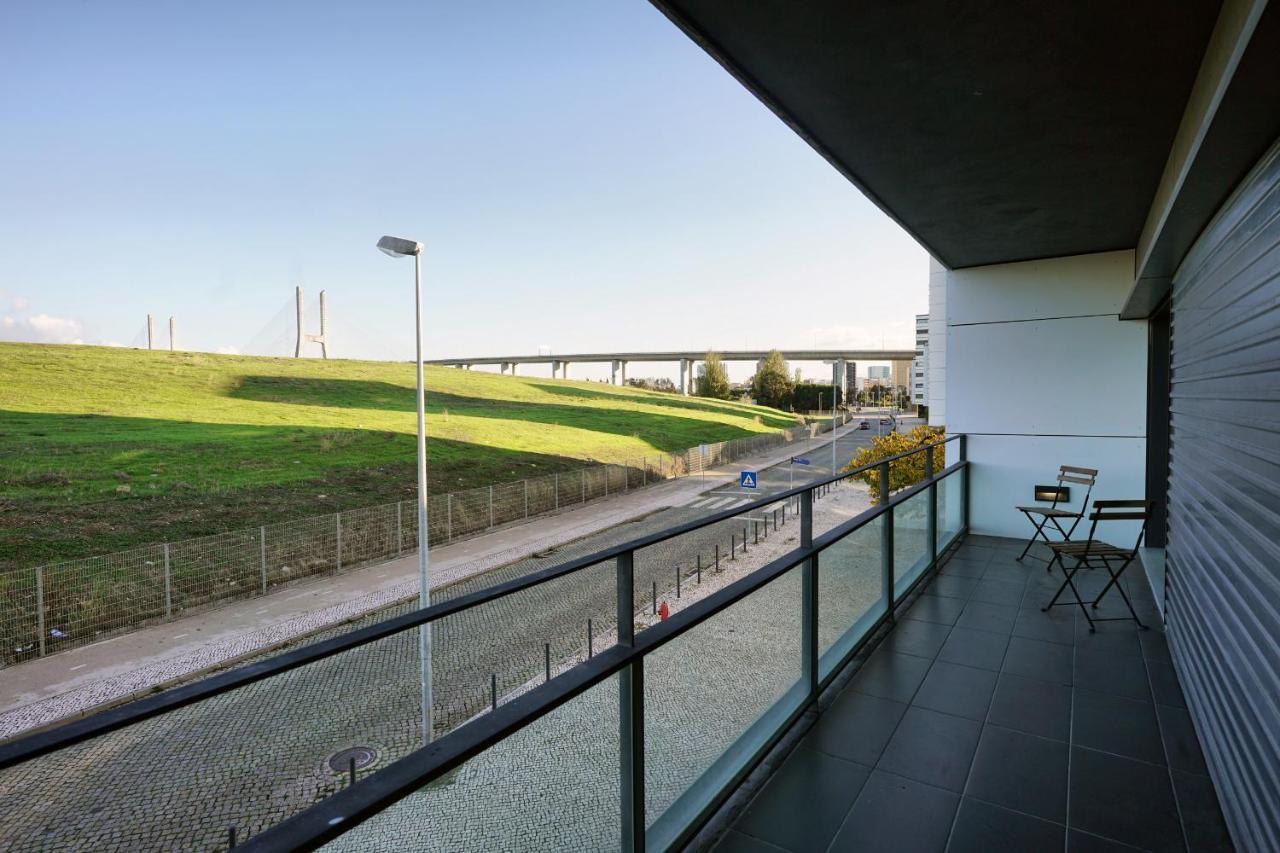 Apartamento Bridge View With Balcony Sacavém Exterior foto